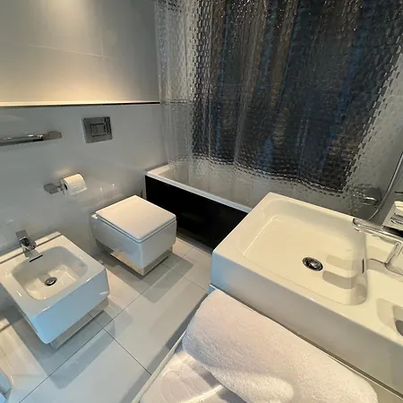 Black&white Angel Krakov